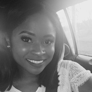 Meet your Posher, Jamira